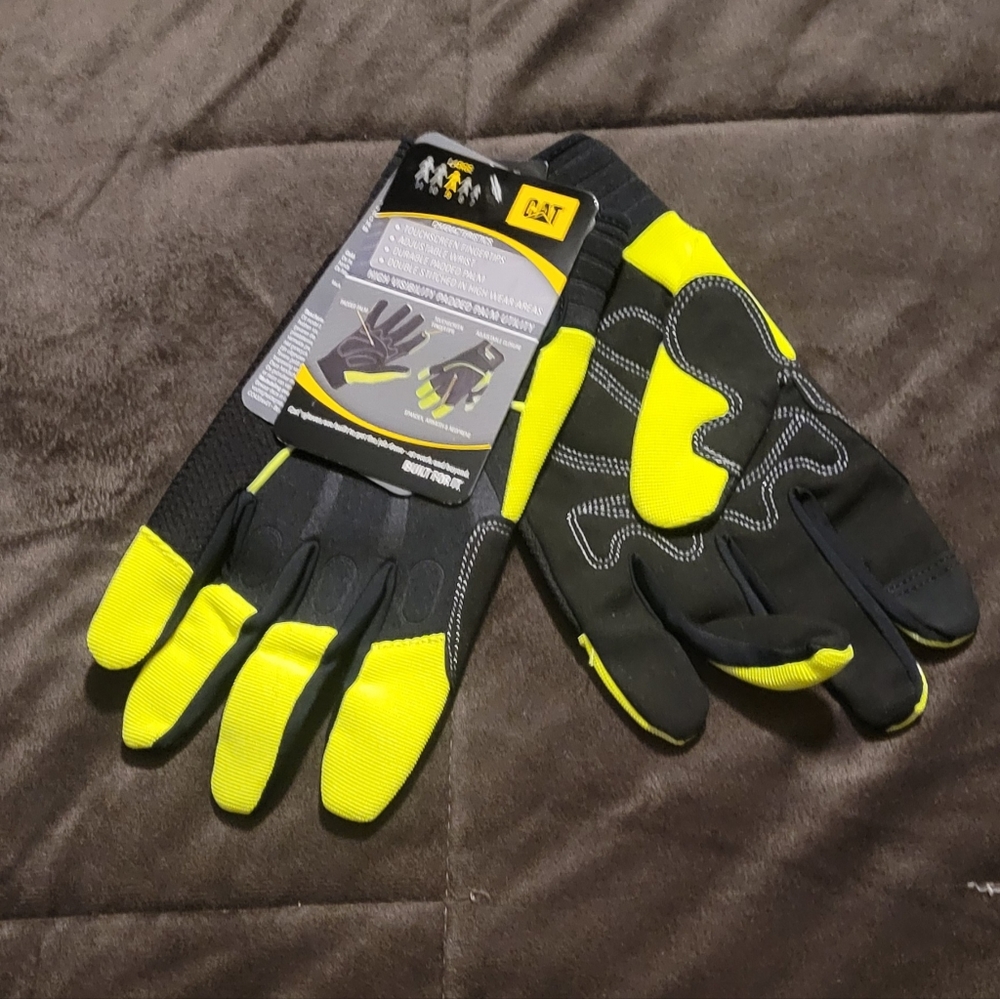 CAT Merchandise Work Gloves in Personal Protective Equipment